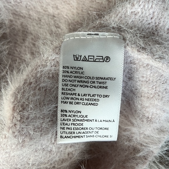 Urban Outfitters Kimchi Blue Fuzzy Crop Top - Picture 4 of 4